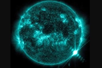 عکس تلسکوپ ناسا از خشم خورشید!