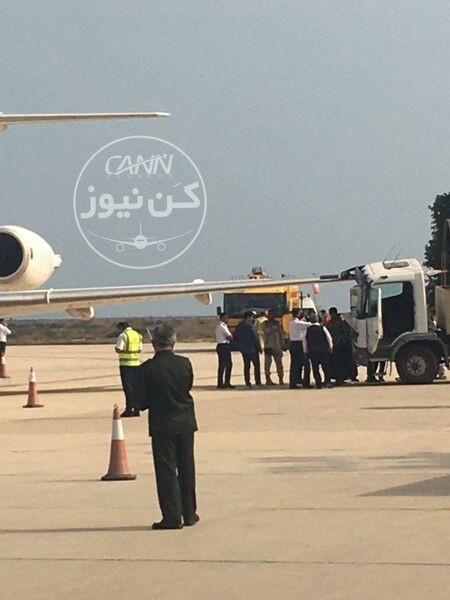 برخورد بال فوکر ۱۰۰ کارون در فرودگاه جزیره‌ خارگ
