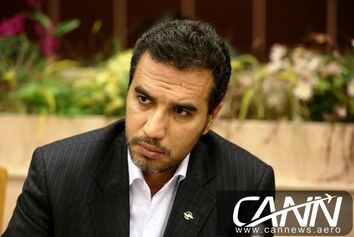 وزیر راه و شهرسازی طرح توسعه ترمینال فرودگاه بیرجند را کلنگ زنی می کند
