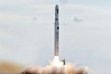 ماهواره ثریا با موفقیت به فضا پرتاب شد