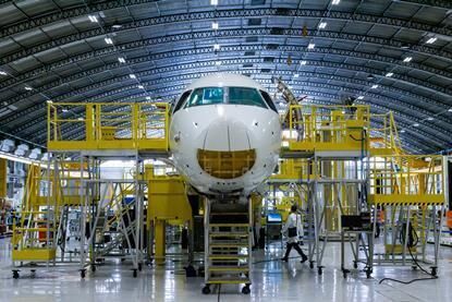کمبود موتور CF34 عامل تأخیر در تولید Embraer E175