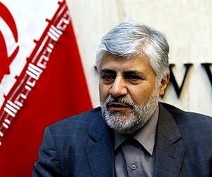 قیمت فعلی بلیط هواپیما خارج از توان مردم است