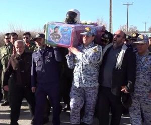 تشییع پیکر
 شهید سرتیپ خلبان فیروزمند در پایگاه نوژه همدان
