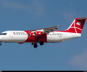 فرود پرواز تهران - قشم در بندرعباس به دلیل گرد و غبار شدید