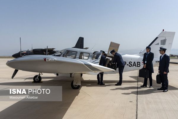 نخستین تاکسی هوایی کشور فعالیت رسمی خود را در مسیر کرج - قزوین آغاز کرد