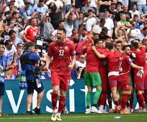 این شرکت هواپیمایی رئیس‌ جمهور را عصبانی کرد!