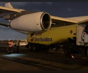 برخورد ماشین سوخت با A340