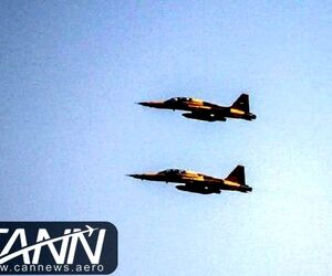 نخستین پرواز جنگنده ایرانی «کوثر» در آسمان تهران
