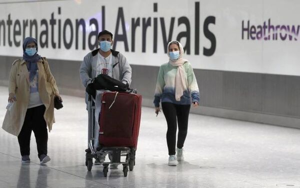 لطفا در پرواز ماسک بزنید 