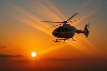 تلاش ۹ ساعته بالگرد اورژانس برای نجات جان در بام ایران