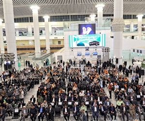 آیین بدرقه نخستین کاروان حجاج ایرانی حج ۱۴۰۲ برگزار شد؛ زایران رهسپار مدینه منوره شدند