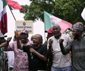 اعتصاب کارگری در نیجریه صنعت هوایی این کشور را فلج کرد