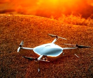 تولید پهپاد با دوربین 360 درجه برای نقشه برداری فوق دقیق