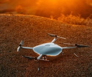 تولید پهپاد با دوربین 360 درجه برای نقشه برداری فوق دقیق