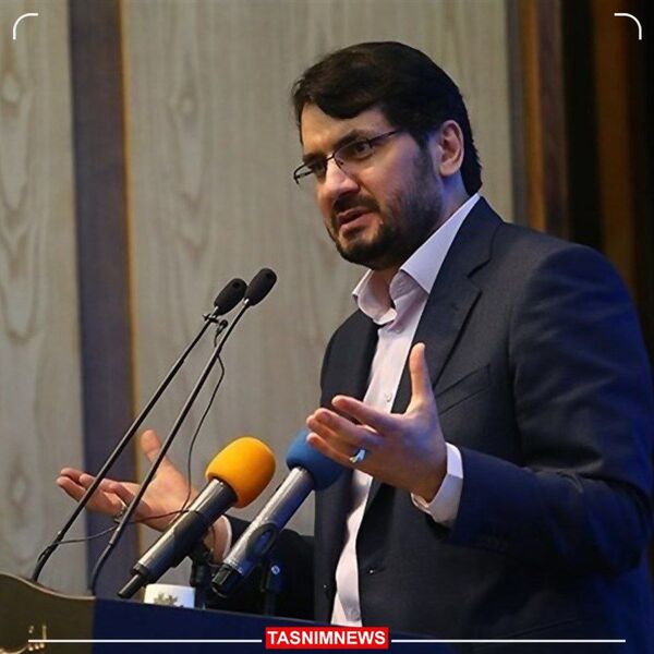 وزیر راه‌ و شهرسازی: هرماه تعدادی هواپیما خریداری می‌شود