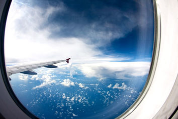 چرا حمل‌ونقل هوایی دشمن محیط‌زیست زمین است؟