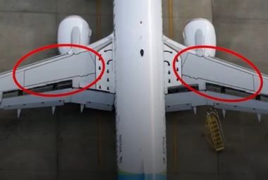 کاربرد خطوط سیاه روی بال‌های بوئینگ 737 چیست؟