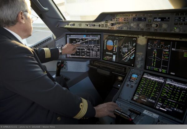 ارائه نخستین A350 XWB با صفحه نمایش لمسی کاکپیت