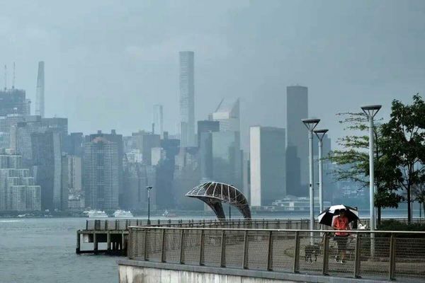 توقف پروازها در فرودگاه نیویورک به دلیل نقض فنی یک هوایپما