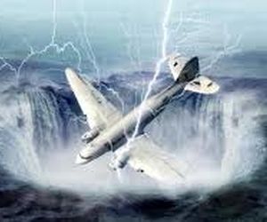 کشف علت ناپدید شدن هواپیماها در مثلث برمودا