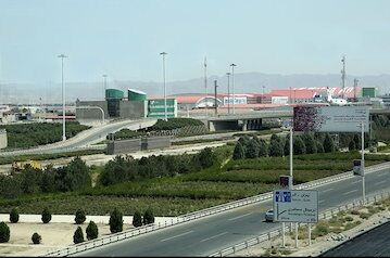 انتقال ۵۵ میلیون دلار از سهمیه کالای تجاری وارداتی منطقه آزاد ارس به منطقه آزاد شهر فرودگاهی امام خمینی(ره)