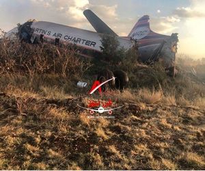 یک فروند هواپیما با نام 