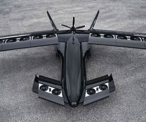 پرواز موفق نخستین هواپیمای eVTOL با فناوری فن درون‌بال