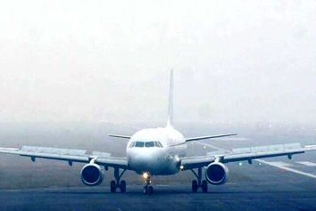 مه ۷ پرواز ورودی و خروجی 

فرودگاه اهواز را مختل کرد