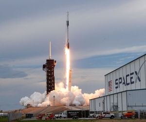 ماموریت اسپیس ایکس برای بازگرداندن فضانوردان ناسا شروع شد