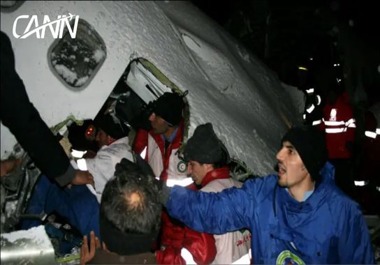 چگونه سقوط هواپیمای بوئینگ ۷۲۷ ایران ایر، آسمان برفی ایران را عزادار کرد
