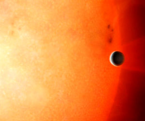 کشف سیاره‌ای خاکی با ۴۰ برابر توده زمین که هر سال آن فقط ۱۸ ساعت است!