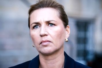  نمی‌توانیم دخالت روسیه را در تعطیل شدن فرودگاه‌هایمان رد کنیم