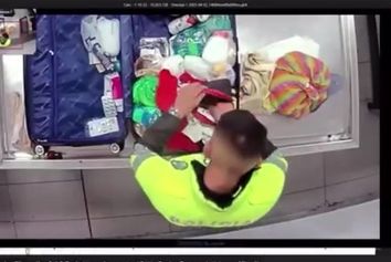 پلیس فرودگاهی که دزد از آب درآمد! +فیلم