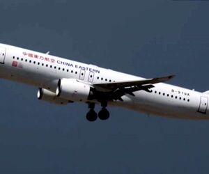 اولین پرواز تجاری C919