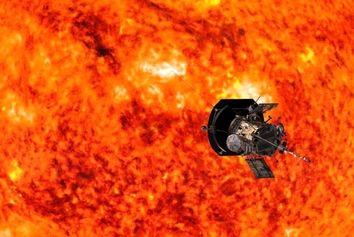 کاوشگر خورشیدی اولین پیام خود را به زمین ارسال کرد