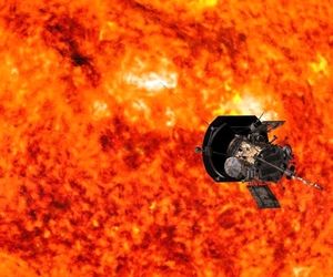 کاوشگر خورشیدی اولین پیام خود را به زمین ارسال کرد