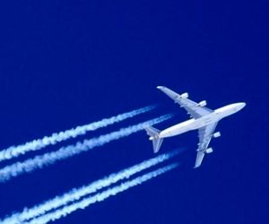 کاهش پیامد گرمایش جهانی ناشی از پروازها توسط هوش مصنوعی