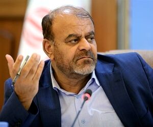 انتقاد وزیر راه از اصلی‌ترین درگاه ورود گردشگر به کشور 