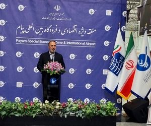 
ارائه طرح خرید ۲ هواپیما به وزارت ارتباطات 
 