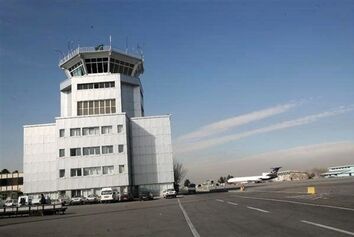 کنترلرهای فرودگاه مشهد همچنان باید شیفت بدهند