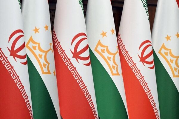 دوشنبه از اجرای تفاهم‌نامه لغو روادید میان تاجیکستان و ایران خبر داد