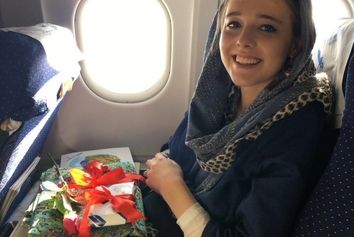 سورپرایز دختر جراح مشهور انگلیسی در روز تولدش توسط کیش ایر