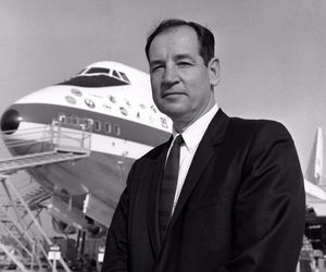 پدر ملکه آسمانها در گذشت