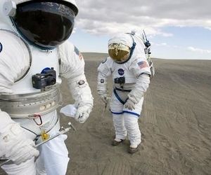 میکروب‌های زمین به سلامت فضانوردان کمک می‌کنند