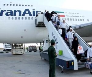 حجاج هرمزگانی از فرودگاه
شیراز باز می گردند