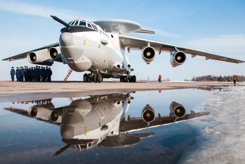 آواکس جنگنده ایی برای جنگ سرد و گرم