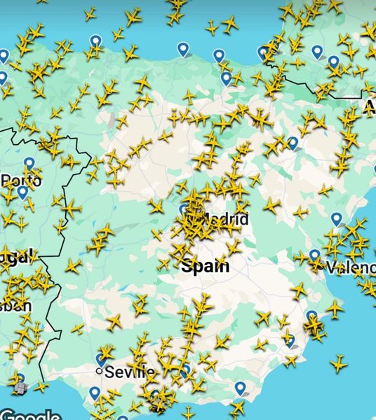 اسپانیا حریم هوایی خود را به روی انتقال سلاح به اسرائیل بست