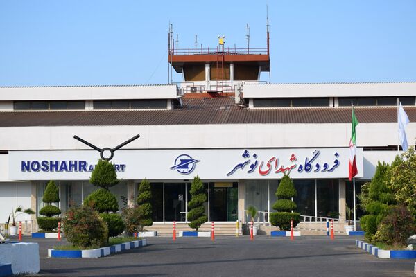 موانع پروازی و ساخت و سازهای غیرمجاز علت نیمه تعطیلی فرودگاه نوشهر