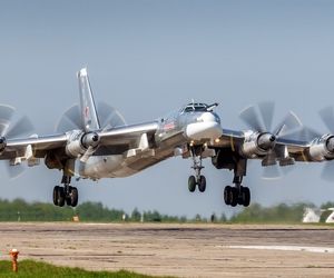 نماد ملی روسیه در آسمان؛ خرس پرنده 70 ساله خیال بازنشستگی ندارد