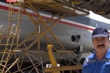 پرونده ویژه "اورهال" ــ ۵|گزارش ویدئویی: بازکردن و تعمیر موتور هواپیمای ایلوشین نهاجا